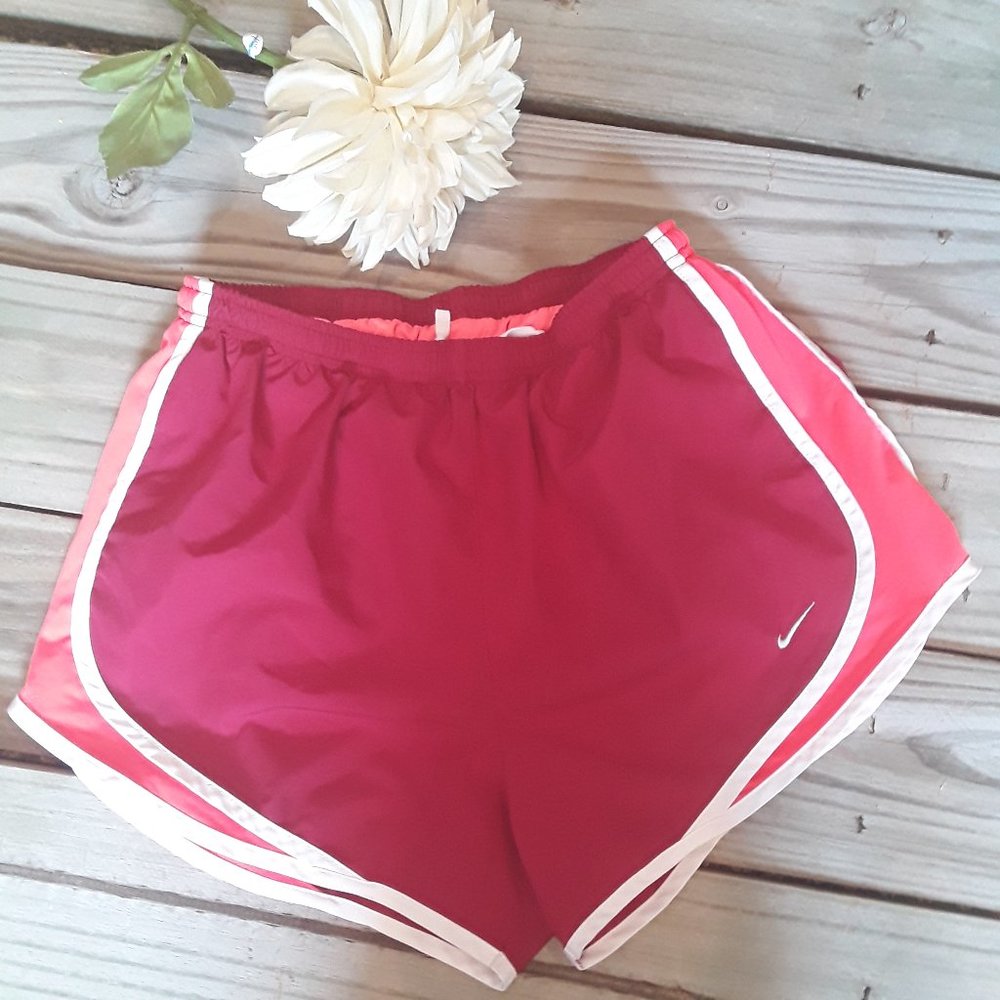 Like New Nike maroon red running short  4/16$